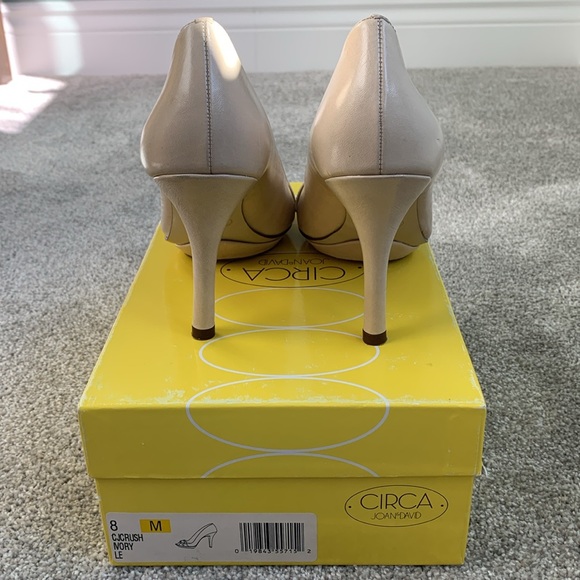 Ivory Heels - Picture 3 of 7